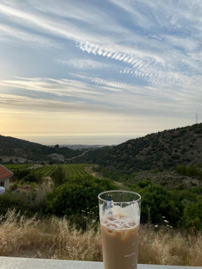 Chardonnay Guest Studio Rooms With Great View For Nature Lovers Kyrenia  Esterno foto