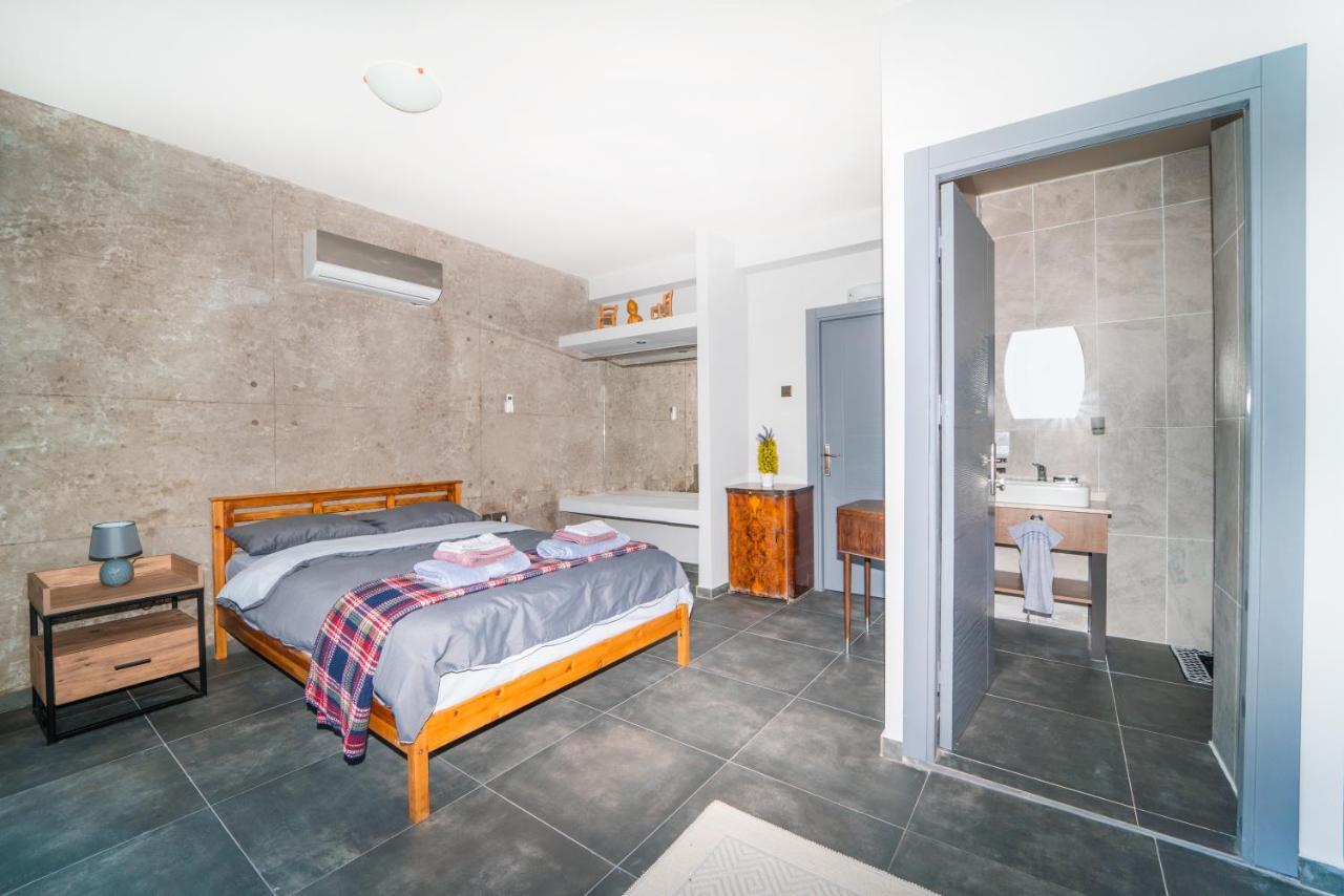 Chardonnay Guest Studio Rooms With Great View For Nature Lovers Kyrenia  Esterno foto